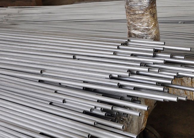 Stainless Steel Hydraulic and Instrumentation Tubes - Dwarka Metal Corporation